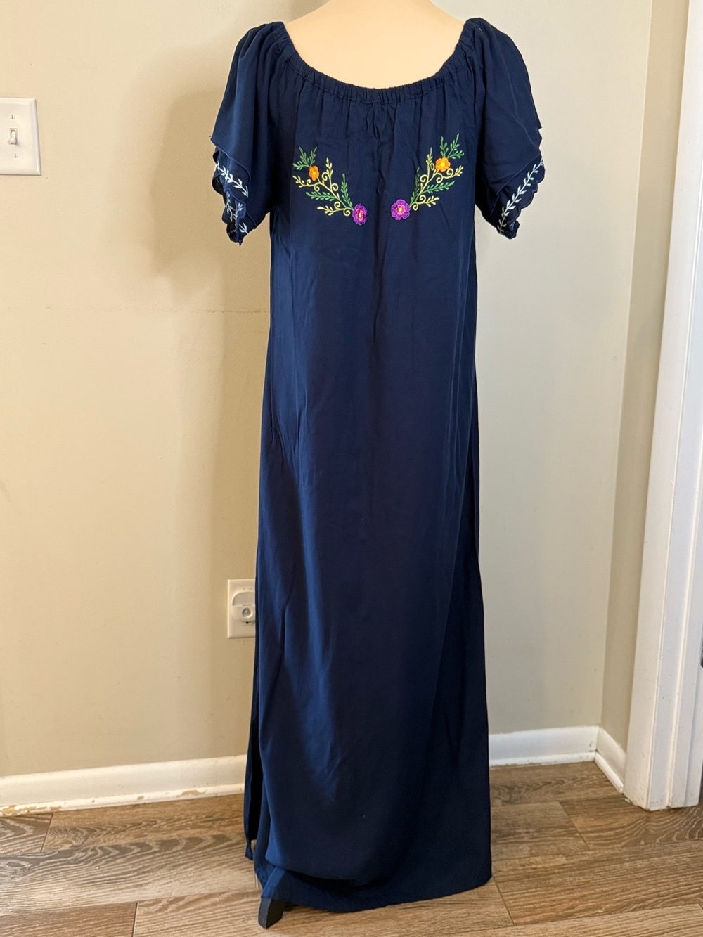 Back from Bali navy blue floral embroidered maxi dress SZ SM